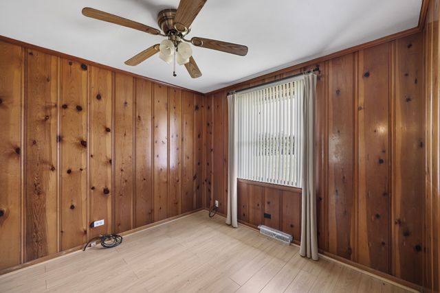 13210 Betts Rd, Greenbrier, TN 37073
