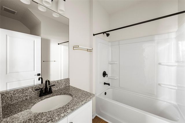 2854 89TH STREET CIRCLE E, Palmetto, FL 34221