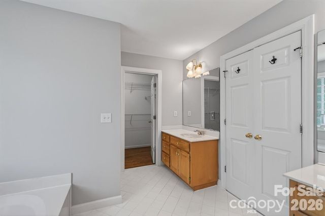 11005 Chilcomb Court, Charlotte, NC 28262