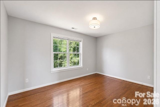 11005 Chilcomb Court, Charlotte, NC 28262