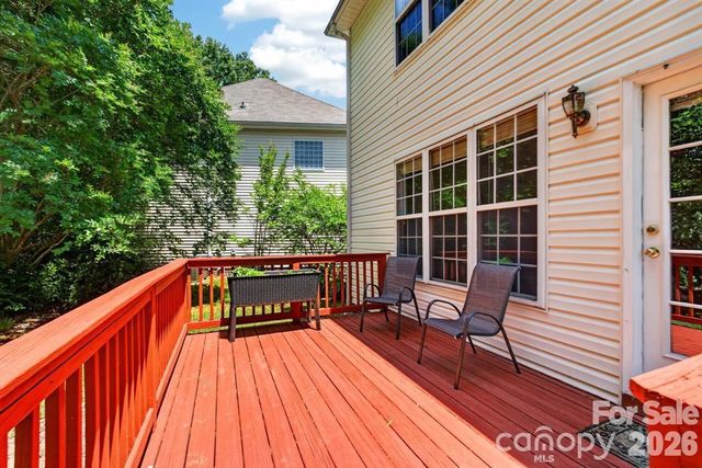 11005 Chilcomb Court, Charlotte, NC 28262