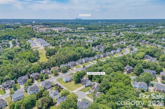 11005 Chilcomb Court, Charlotte, NC 28262