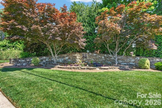 11005 Chilcomb Court, Charlotte, NC 28262