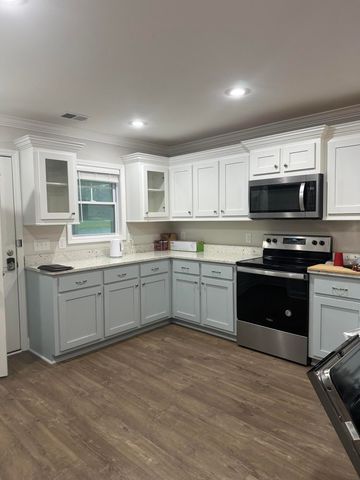 2102 Eureka Way, Sumter, SC 29153