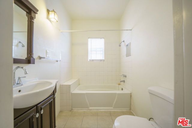 2740 James M Wood Boulevard, Los Angeles, CA 90006