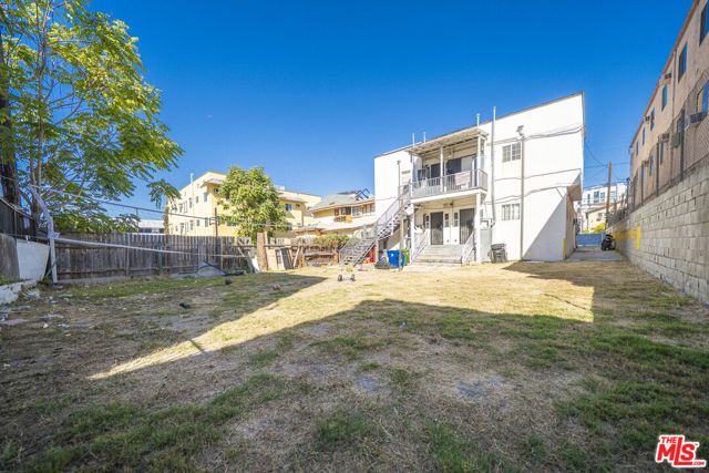 2740 James M Wood Boulevard, Los Angeles, CA 90006