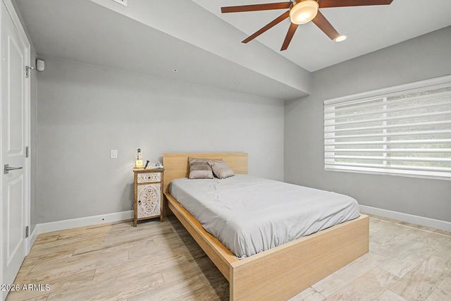 7209 E MCDONALD Drive 12, Scottsdale, AZ 85250