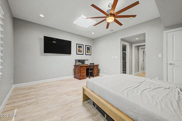 7209 E MCDONALD Drive 12, Scottsdale, AZ 85250