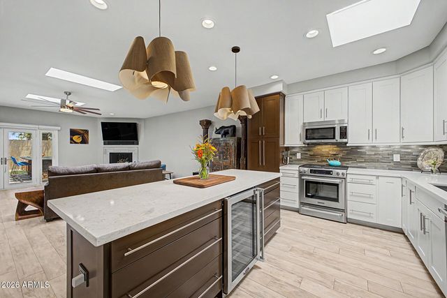 7209 E MCDONALD Drive 12, Scottsdale, AZ 85250