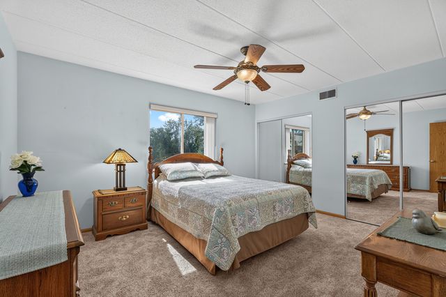 6845 Forestview Drive 2D, Oak Forest, IL 60452