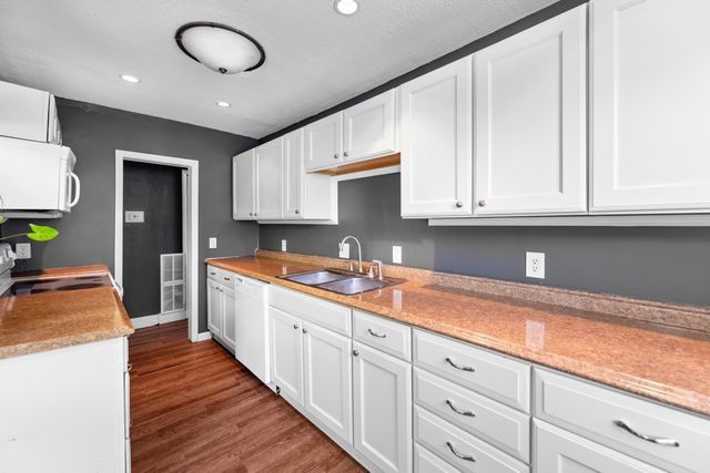 5931 N Legion, Wichita, KS 67204