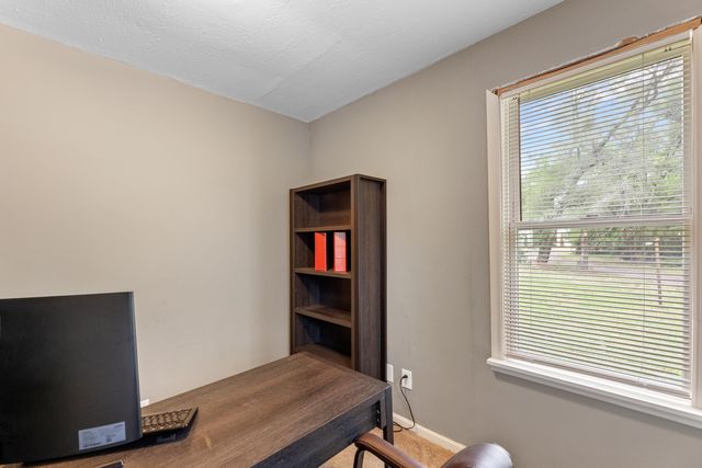 5931 N Legion, Wichita, KS 67204