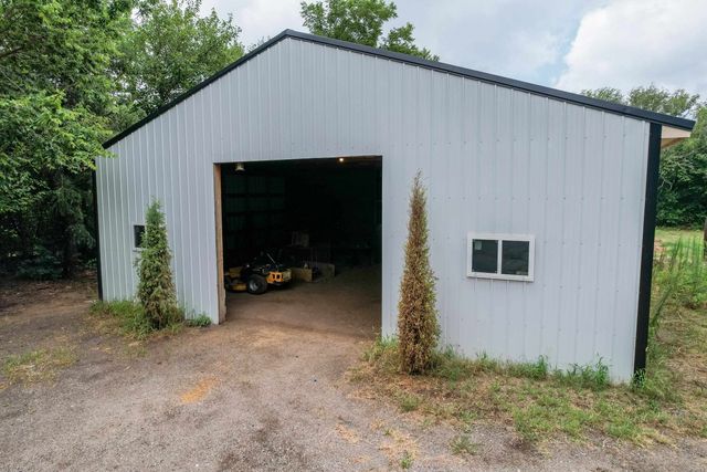5931 N Legion, Wichita, KS 67204