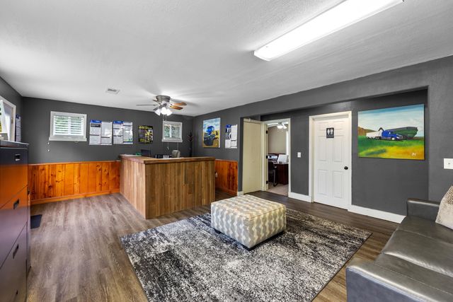 5931 N Legion, Wichita, KS 67204