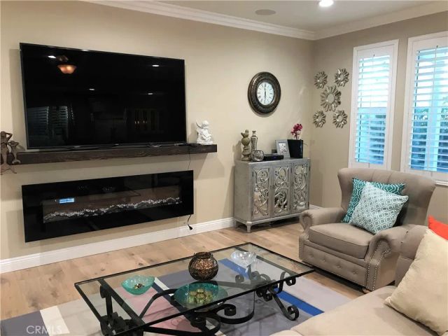 4942 Tamarack Way, Irvine, CA 92612