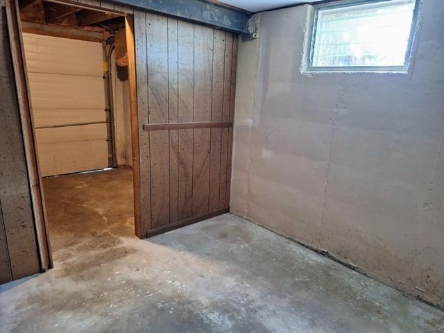 6954 E 47th Terrace, Kansas City, MO 64129