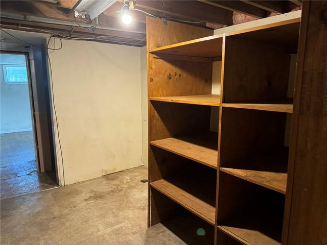 6954 E 47th Terrace, Kansas City, MO 64129