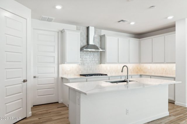 7015 W PINNACLE VISTA Drive, Peoria, AZ 85383