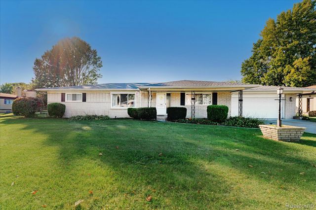 37159 Almont Drive E, Sterling Heights, MI 48310