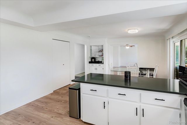 37159 Almont Drive E, Sterling Heights, MI 48310