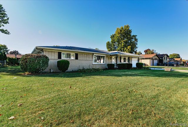 37159 Almont Drive E, Sterling Heights, MI 48310