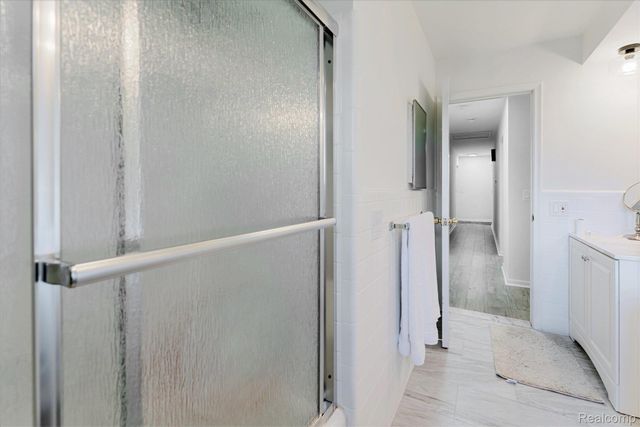 37159 Almont Drive E, Sterling Heights, MI 48310