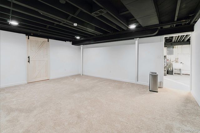 37159 Almont Drive E, Sterling Heights, MI 48310