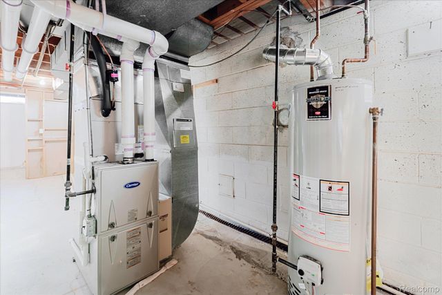 37159 Almont Drive E, Sterling Heights, MI 48310