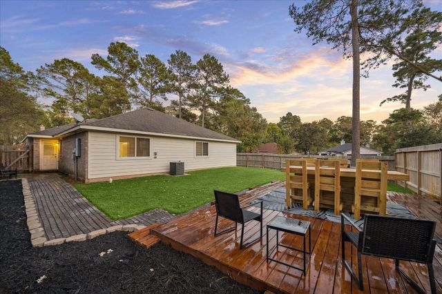 3203 Pine Hollow Circle, Montgomery, TX 77356