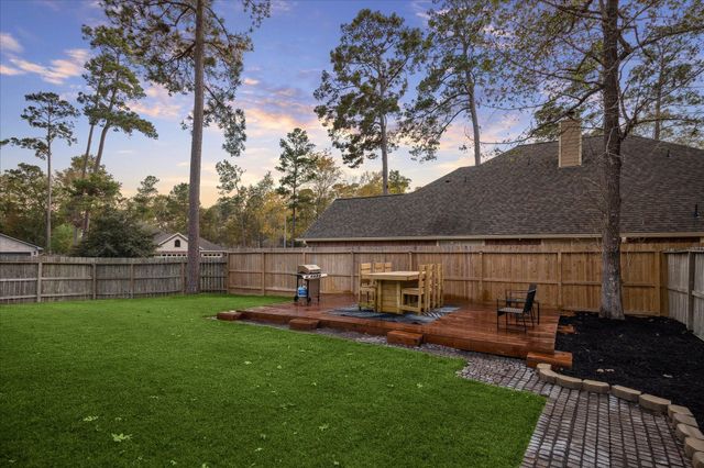 3203 Pine Hollow Circle, Montgomery, TX 77356