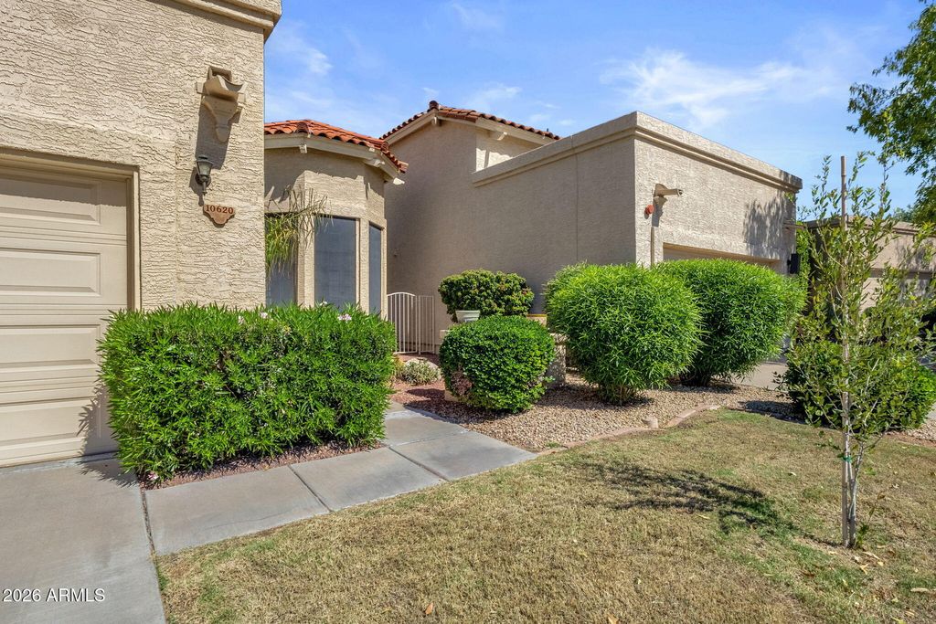 10620 E VOGEL Avenue, Scottsdale, AZ 85258 — photo 3