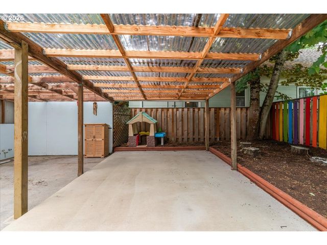 1211 Se 37TH Ave, Portland, OR 97214