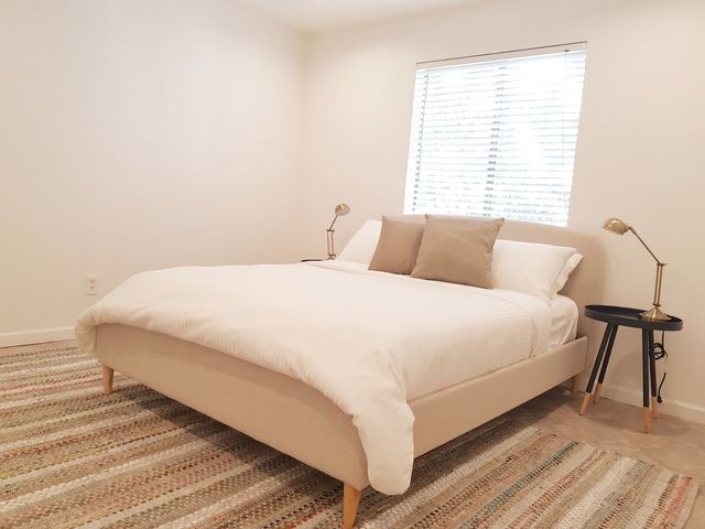 7431 Holly Hill Drive 227, Dallas, TX 75231