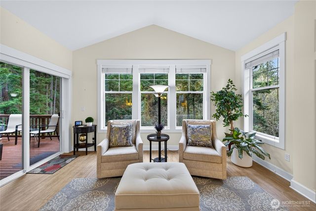 2016 Cascade Court, Anacortes, WA 98221