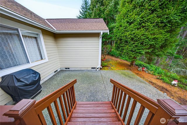 2016 Cascade Court, Anacortes, WA 98221