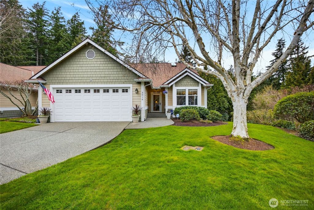 2016 Cascade Court, Anacortes, WA 98221