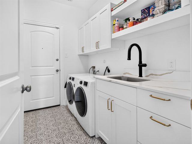 801 Donelson Drive, Mckinney, TX 75071