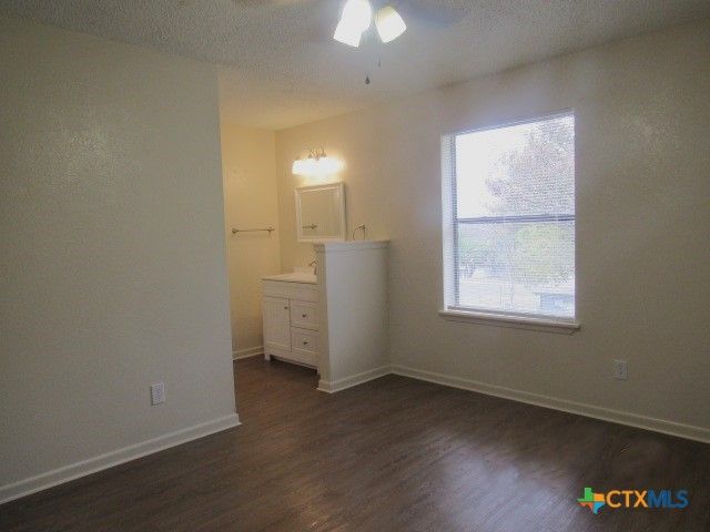 801 N 19th Street, Copperas Cove, TX 76522