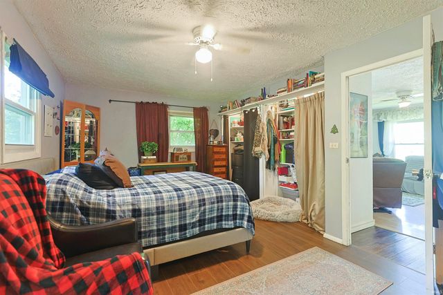 2116 Pershing Street, South Bend, IN 46628