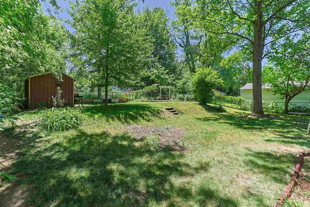 2116 Pershing Street, South Bend, IN 46628