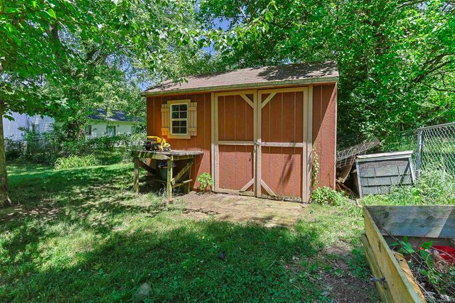 2116 Pershing Street, South Bend, IN 46628