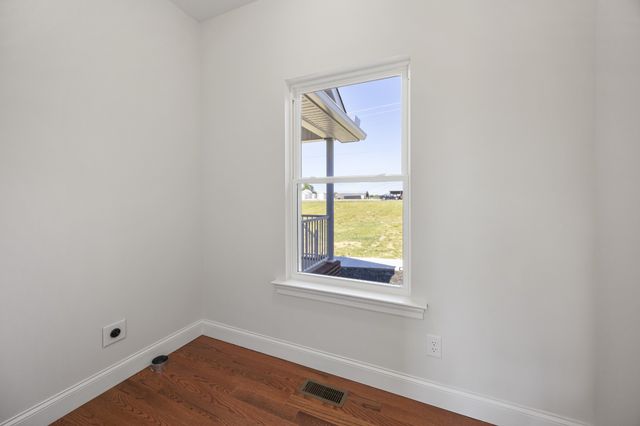 6265 McMinnville Hwy, Smithville, TN 37166