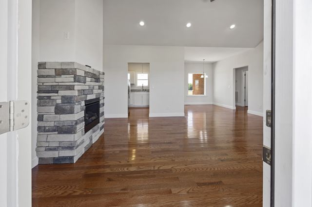6265 McMinnville Hwy, Smithville, TN 37166