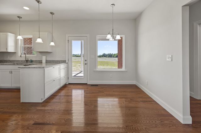 6265 McMinnville Hwy, Smithville, TN 37166
