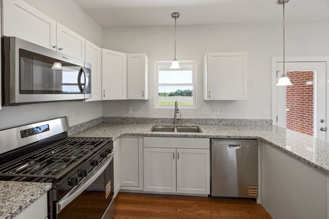 6265 McMinnville Hwy, Smithville, TN 37166