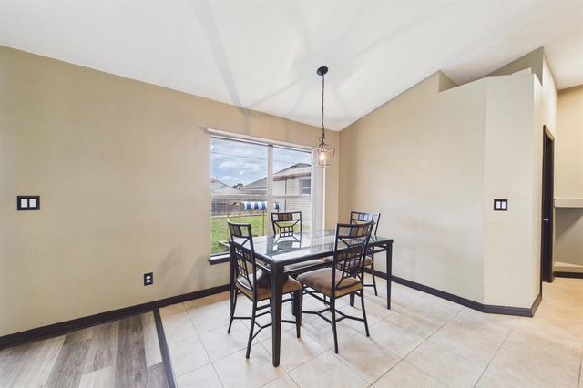 567 Mimosa Street SW, Palm Bay, FL 32908