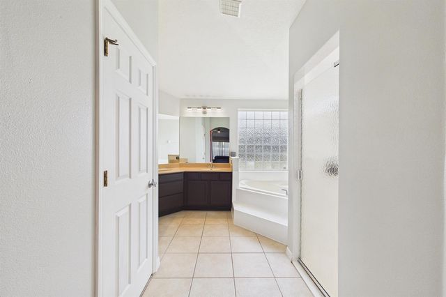 567 Mimosa Street SW, Palm Bay, FL 32908