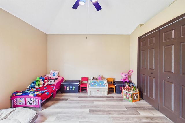 567 Mimosa Street SW, Palm Bay, FL 32908