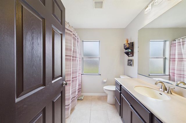567 Mimosa Street SW, Palm Bay, FL 32908