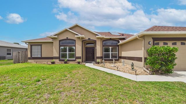 567 Mimosa Street SW, Palm Bay, FL 32908